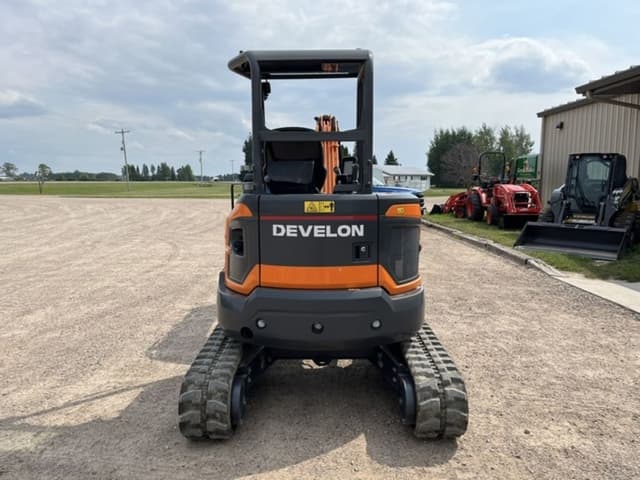 Image of Develon DX35Z-7 equipment image 3