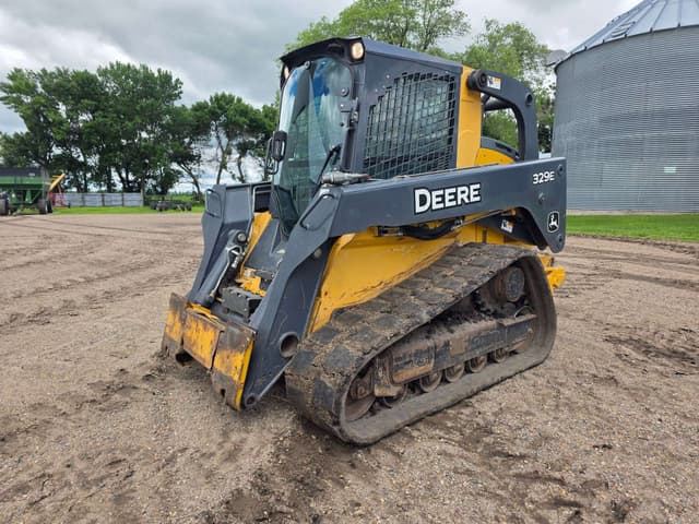 Image of John Deere 329E equipment image 2