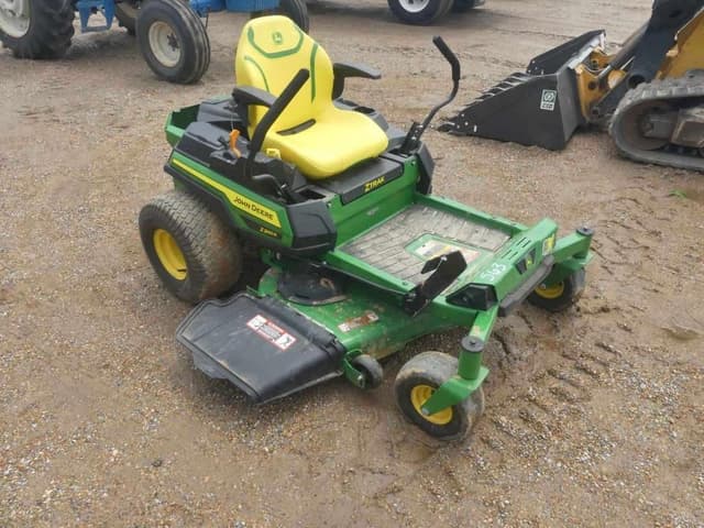 Image of John Deere Z330R equipment image 1