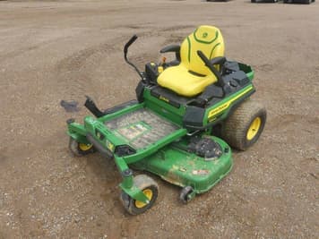 Main image John Deere Z330R
