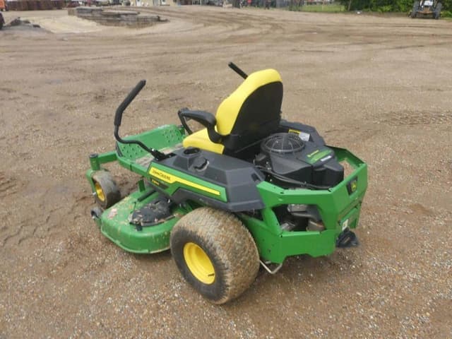 Image of John Deere Z330R equipment image 3