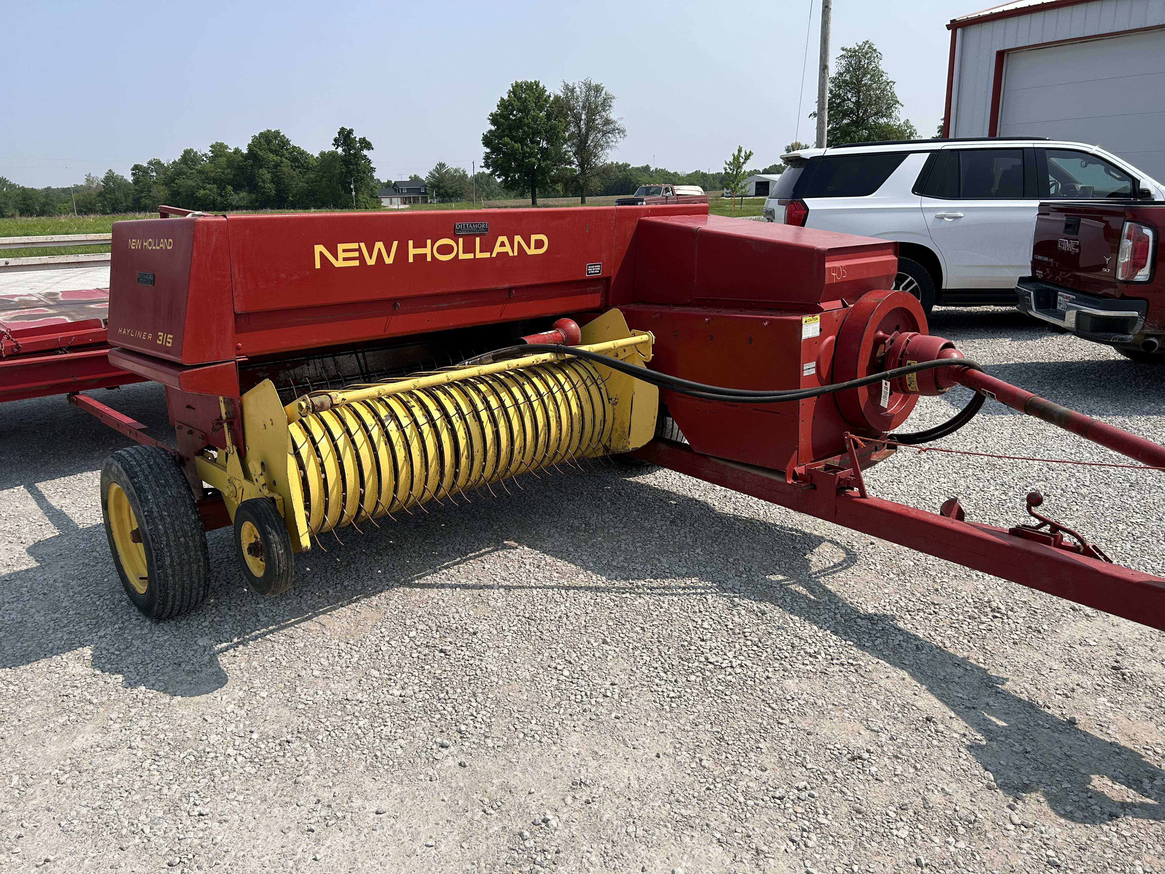 Main image New Holland 315