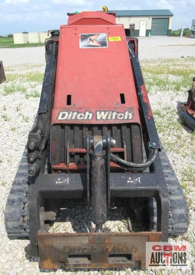 Image of Ditch Witch SK752 equipment image 4