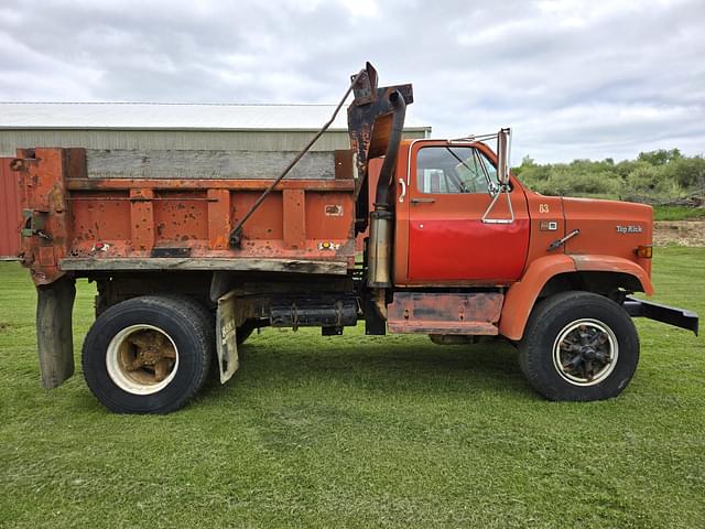 Image of GMC 7000 equipment image 1