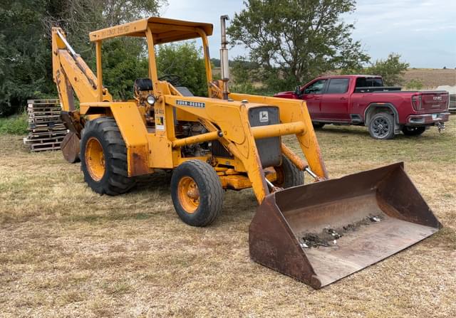 Image of John Deere 410 equipment image 3