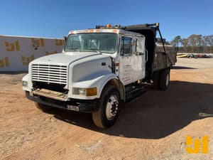 1999 International 4700 Image