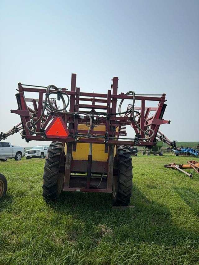 Image of Hardi Navigator 550 equipment image 3