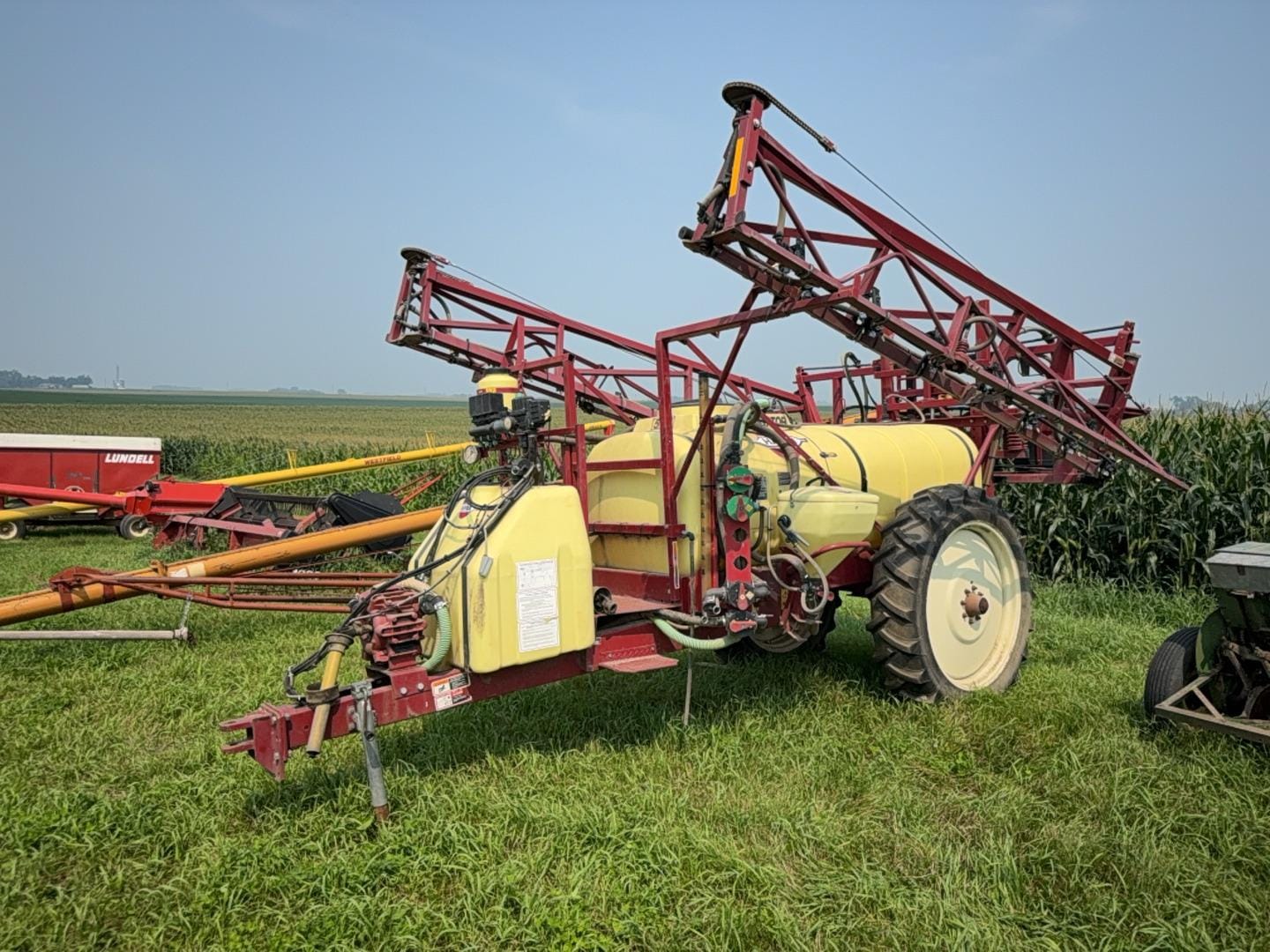 Hardi Navigator 550 Equipment Image0