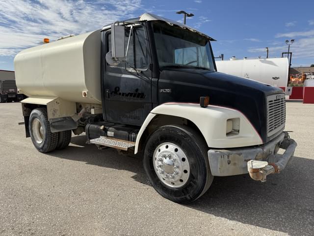 Image of Freightliner FL70 equipment image 1