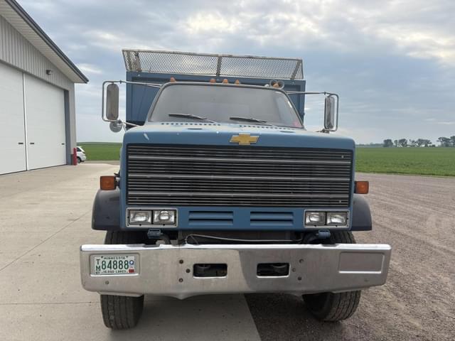 Image of Chevrolet Kodiak 70 equipment image 1