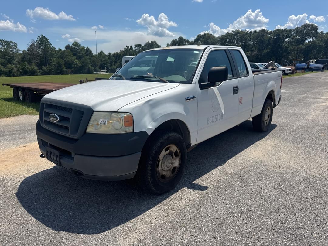 Image of Ford F-150 Primary image