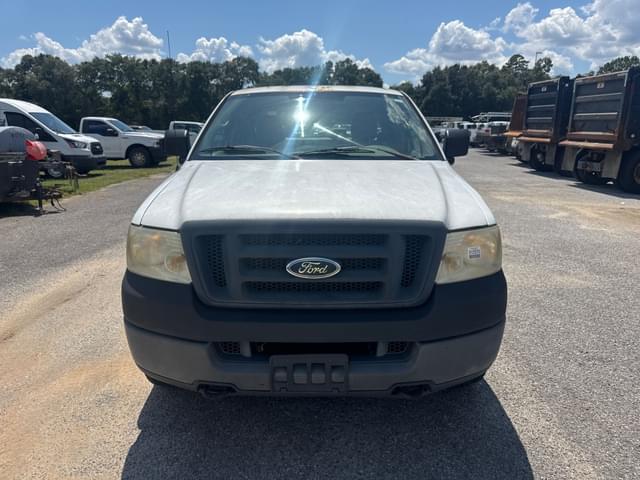 Image of Ford F-150 equipment image 1