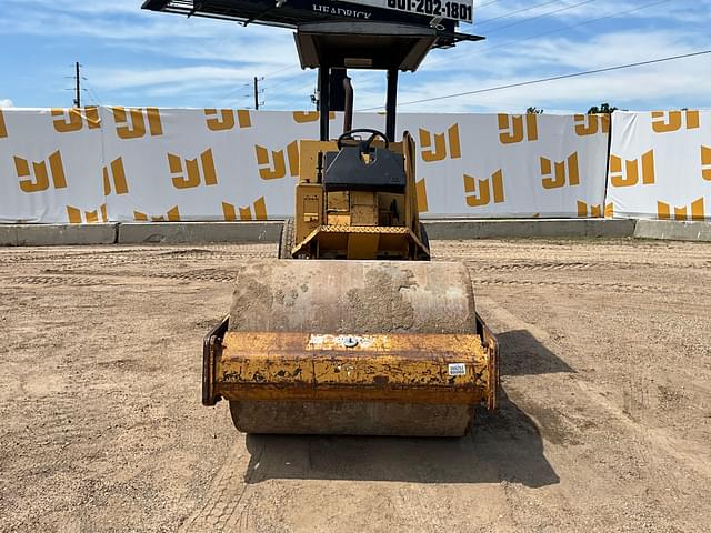 Image of Caterpillar CS-323C equipment image 1