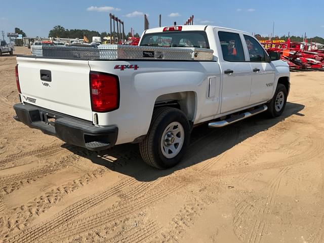 Image of Chevrolet 1500 equipment image 4