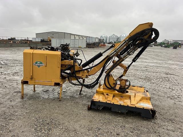 Image of Diamond Mowers DBS024CA equipment image 4