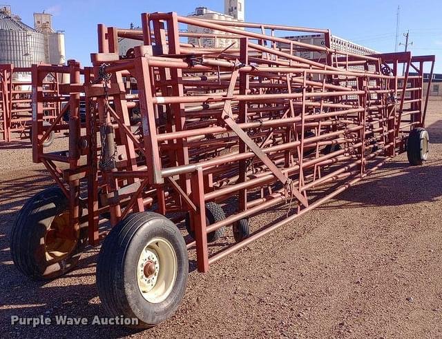 Image of Diamond W Corral equipment image 4