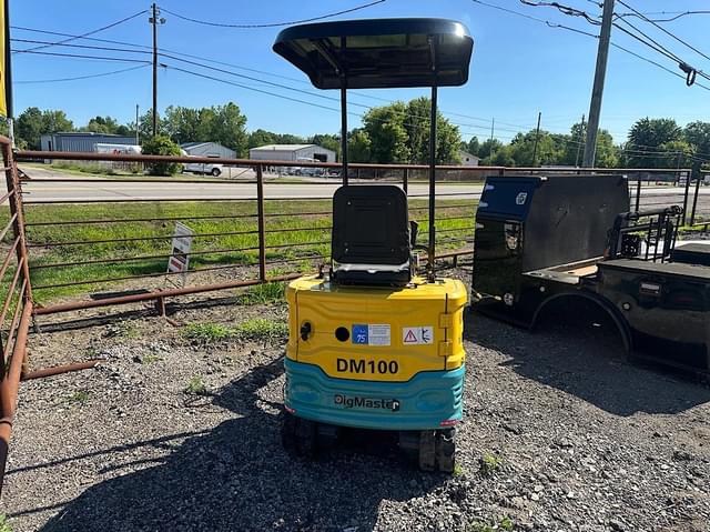 Image of Digmaster DM100 equipment image 3