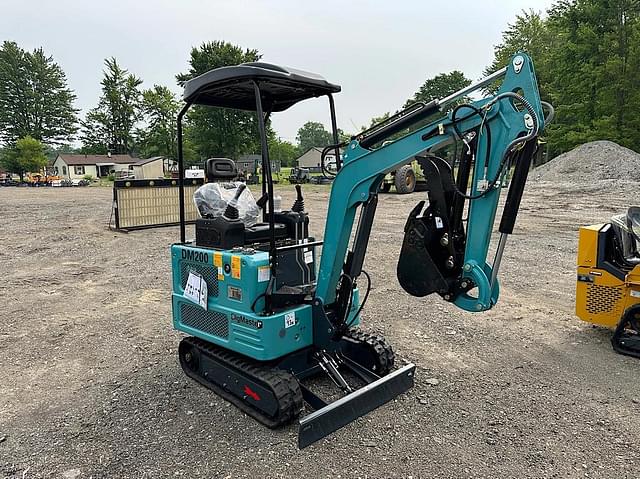 Image of Digmaster DM200 equipment image 1
