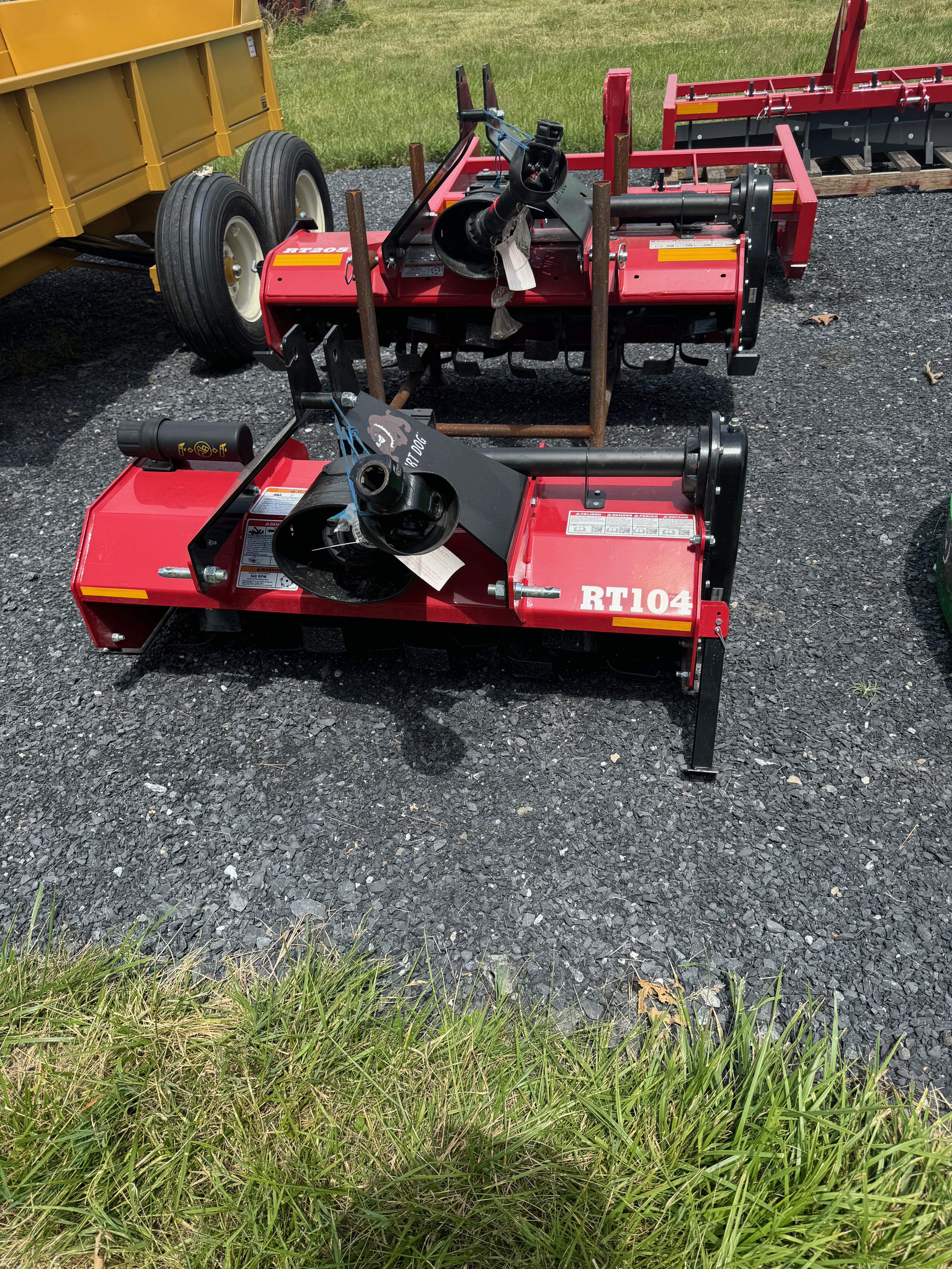 Dirt Dog RT104 Equipment Image0