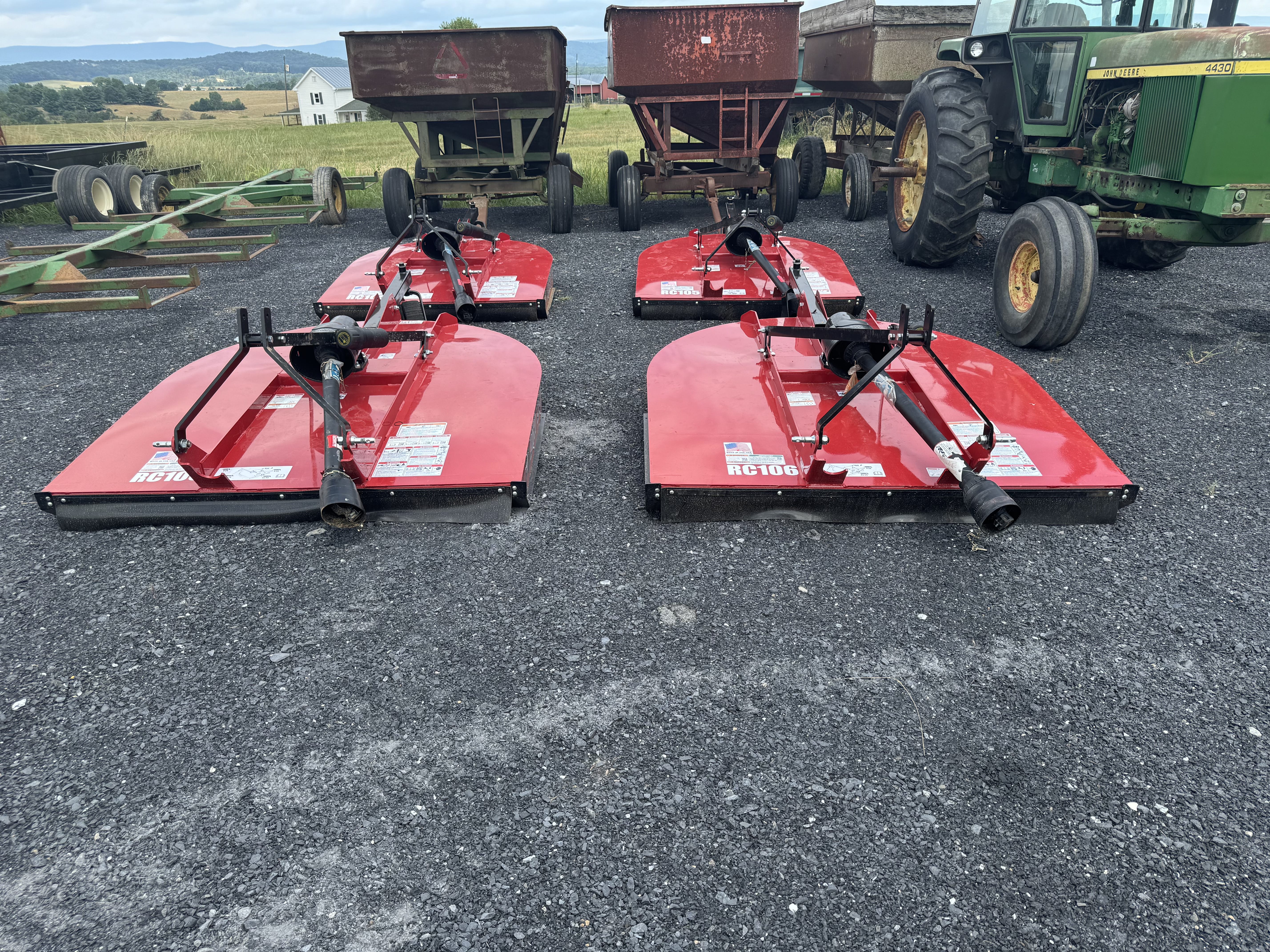 Dirt Dog RC105 Equipment Image0
