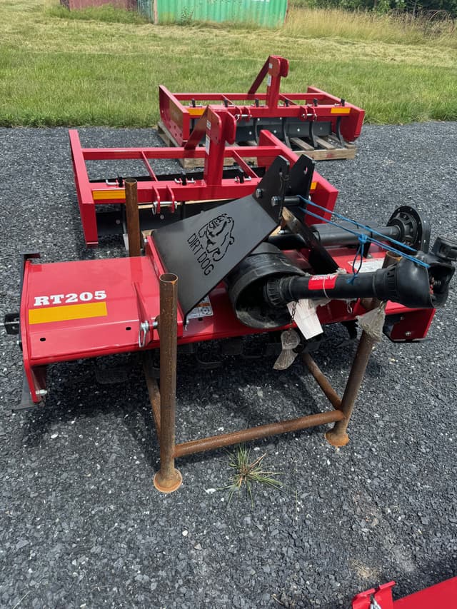 Image of Dirt Dog RT205 equipment image 3