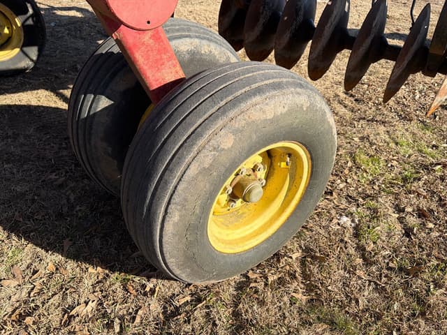 Image of Sunflower 1233-27 equipment image 4