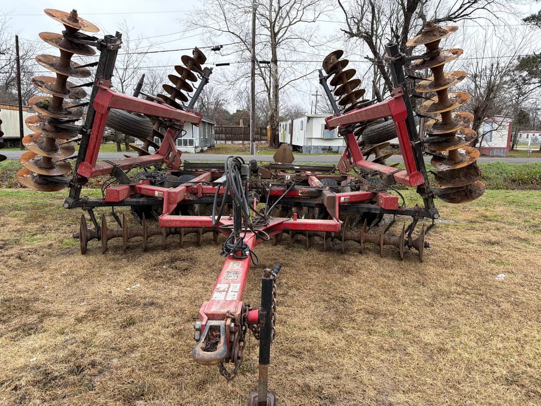 Image of Case IH 370 Image 0