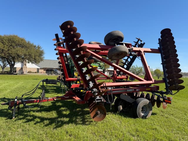 Image of Case IH 340 equipment image 3