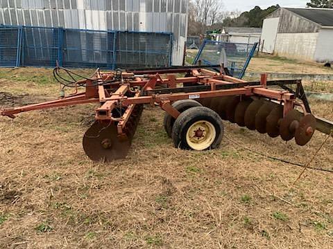 Image of Massey Ferguson 520 Primary image