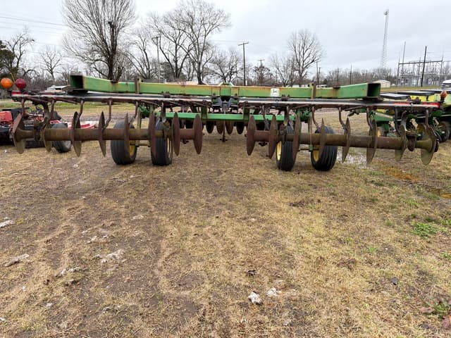 Image of John Deere 510 equipment image 2