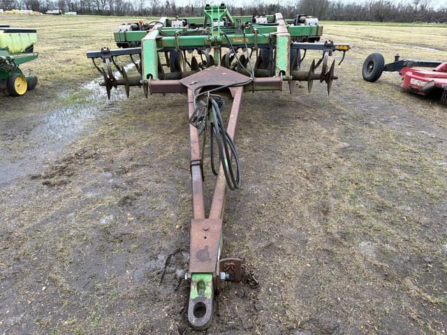 Image of John Deere 510 equipment image 1