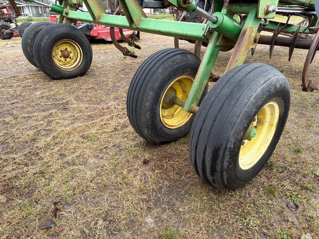 Image of John Deere 510 equipment image 4