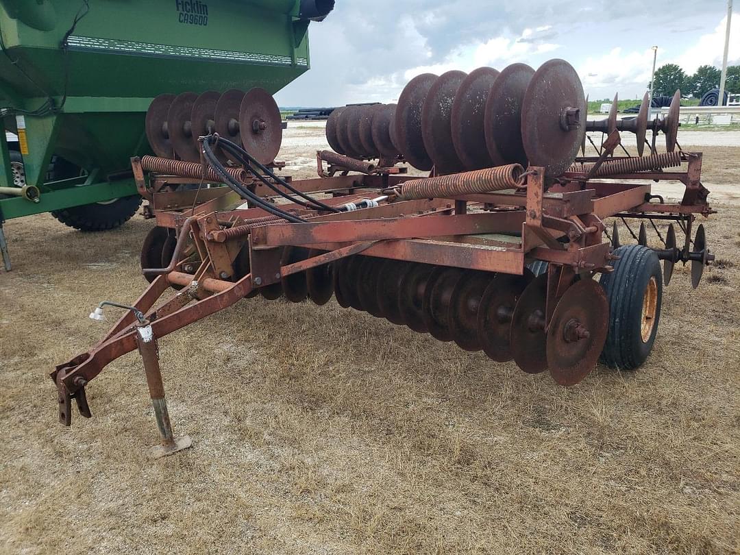 Image of International Harvester 470 Primary image