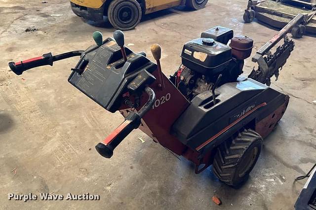 Image of Ditch Witch 1020H equipment image 4