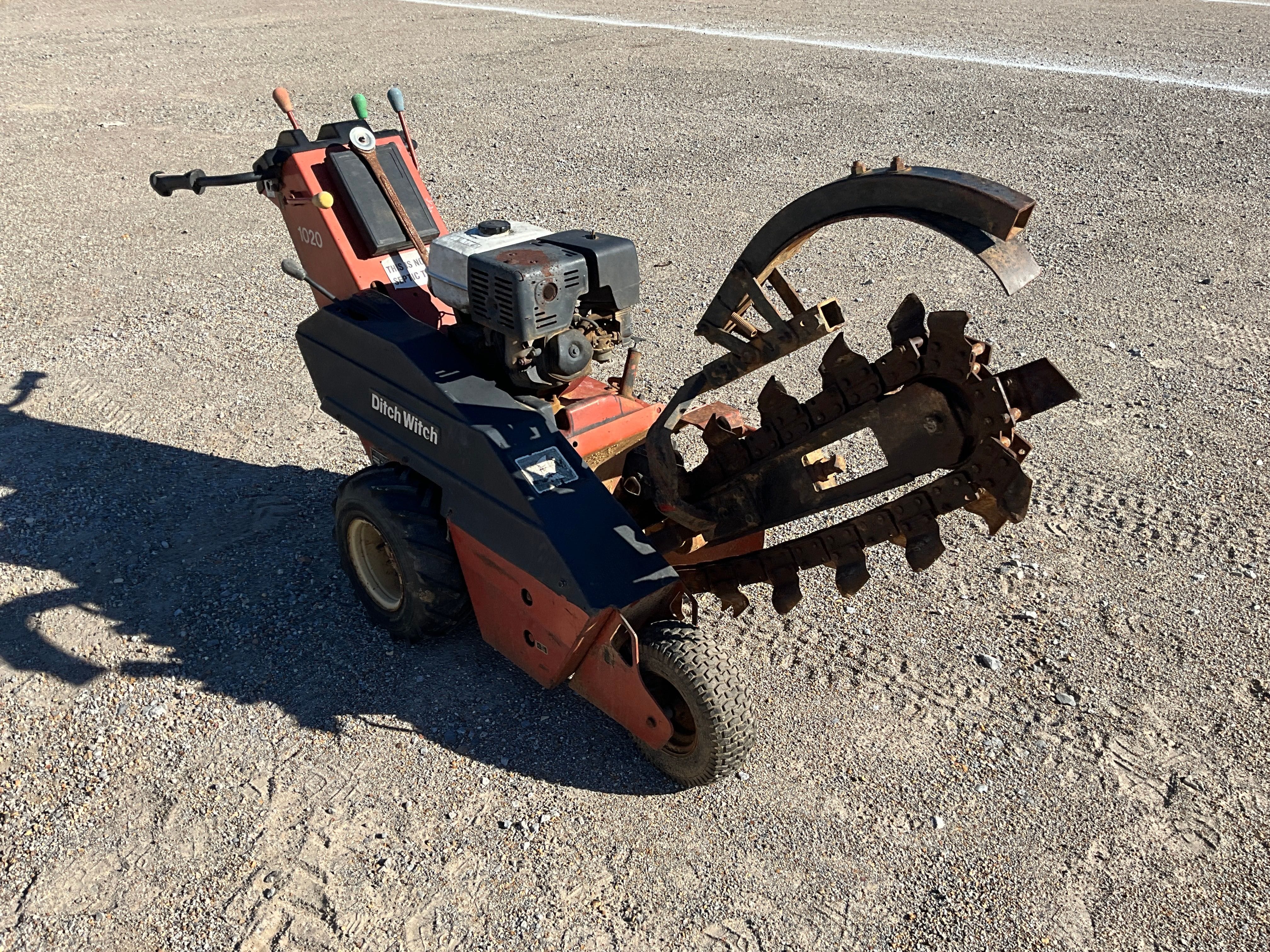 Ditch Witch 1020H Equipment Image0