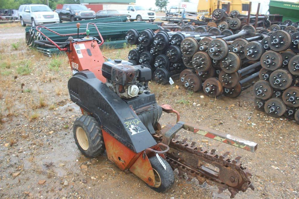 Image of Ditch Witch 1030 Image 0