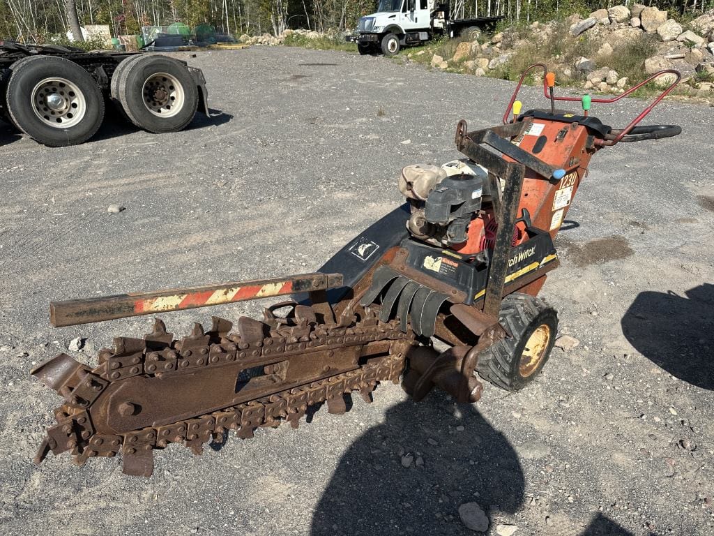 Main image Ditch Witch 1230