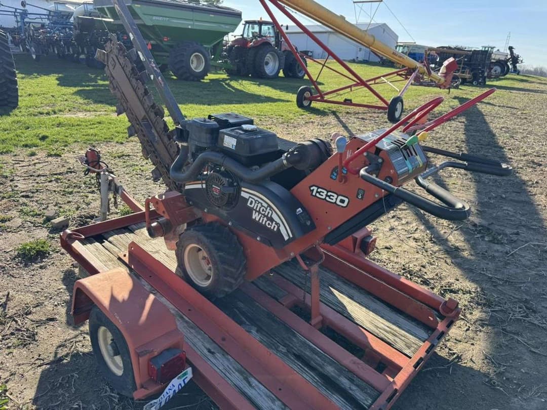 Image of Ditch Witch 1330 Primary image