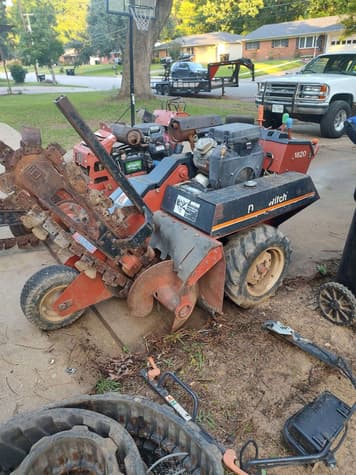 Main image Ditch Witch 1820