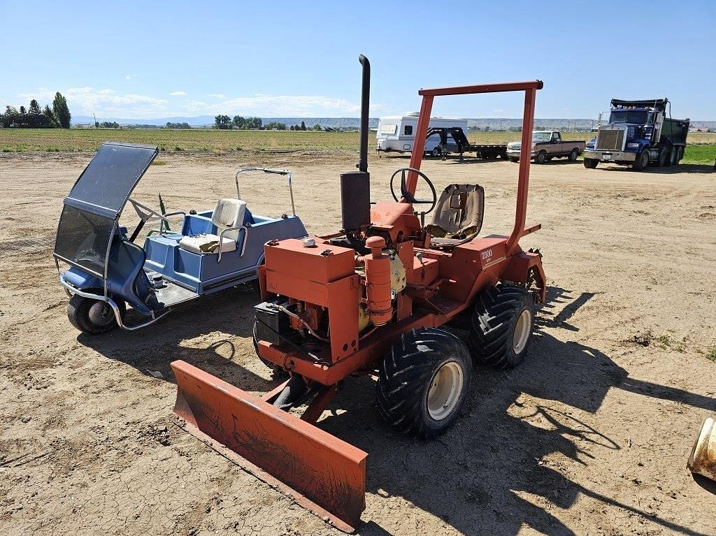 Image of Ditch Witch 2300 Primary image