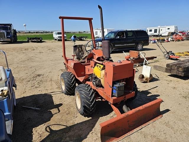 Image of Ditch Witch 2300 equipment image 1