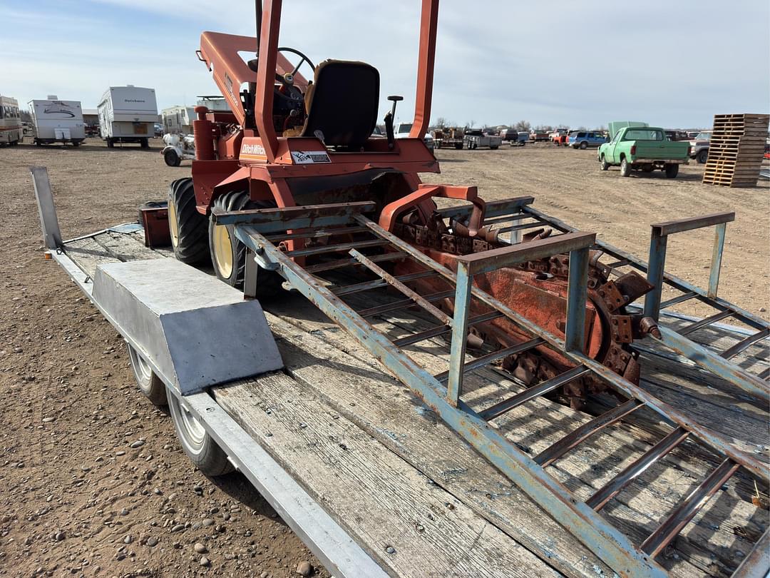 Image of Ditch Witch 2300 Primary image