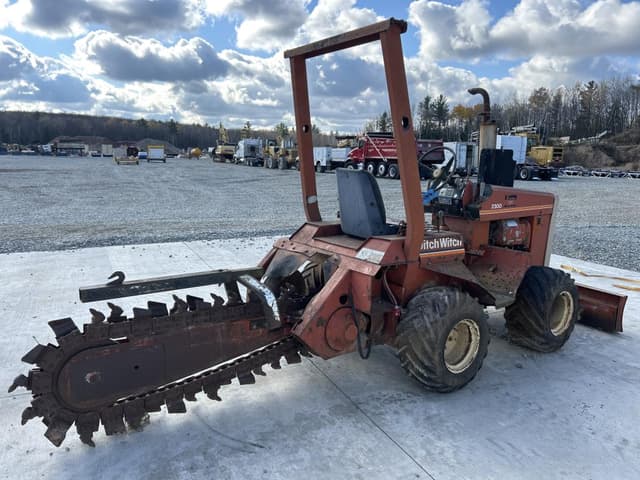 Image of Ditch Witch 2300 equipment image 4