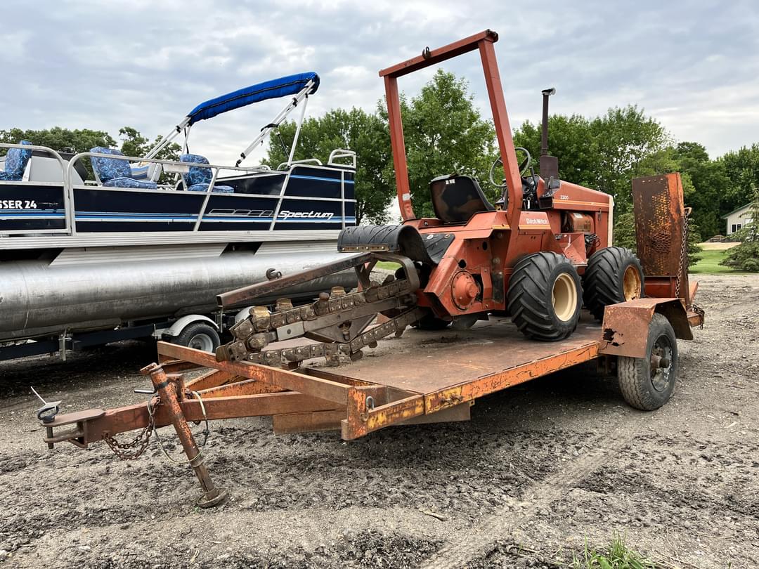 Image of Ditch Witch 2300 Primary image
