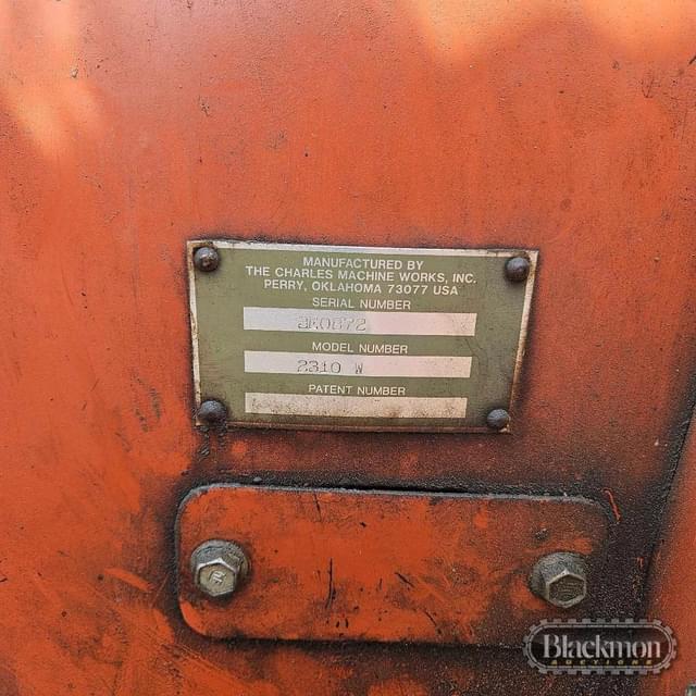 Image of Ditch Witch 2310 equipment image 3