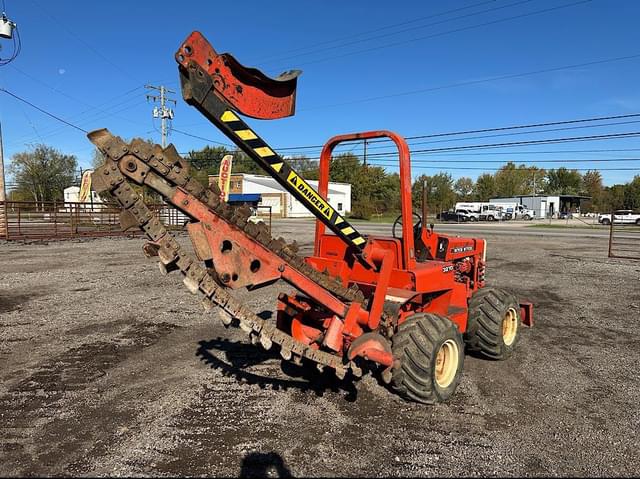 Image of Ditch Witch 3210 equipment image 4