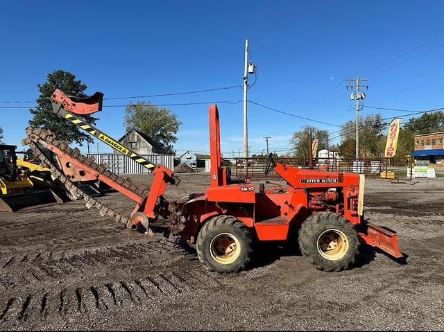 Image of Ditch Witch 3210 equipment image 3