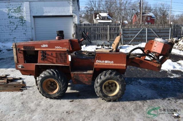 Image of Ditch Witch 350SX equipment image 1