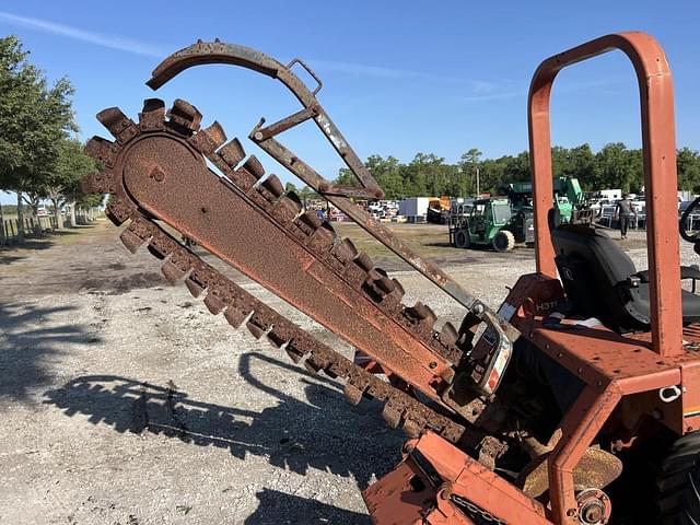 Image of Ditch Witch 3500 equipment image 3