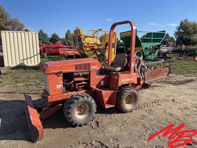 Image of Ditch Witch 3500 equipment image 1